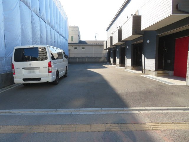 さいたま市緑区美園４丁目の倉庫