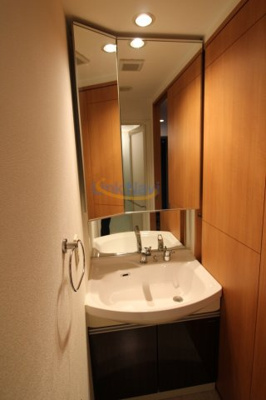 【独立洗面台】 | クリーデンス福島