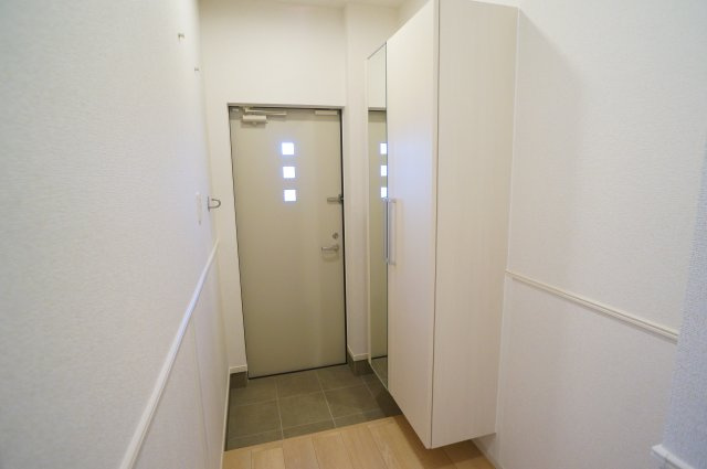 アヴニールの玄関