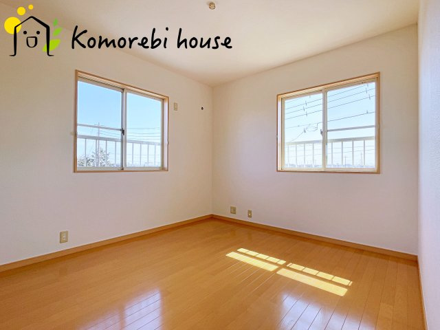 比企郡川島町大字飯島　中古戸建の寝室|ゆとりの広さです