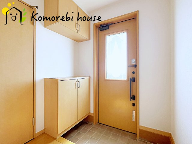 比企郡川島町大字飯島　中古戸建の玄関|きれいな玄関です