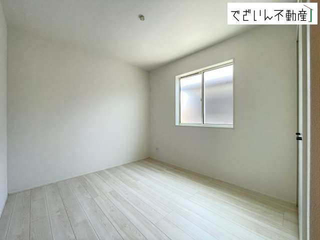 【洋室】 | GRAFARE熊谷市本石　新築住宅 | 現地(2026年5月撮影)