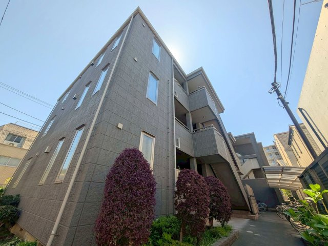 MAISON NOIR Nの外観