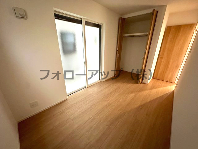 堺市北区長曽根町１号棟の洋室|洋室です