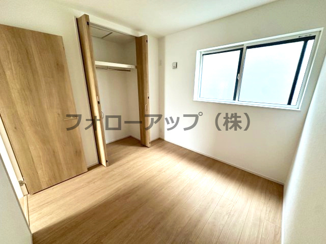 堺市北区長曽根町１号棟の洋室|コンパクトで使いやすい洋室です