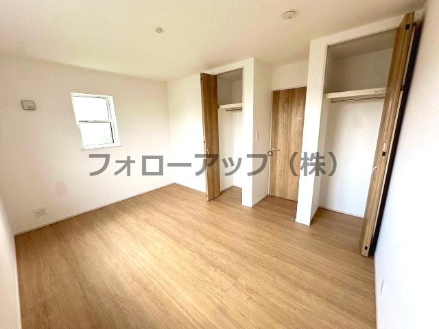 堺市北区長曽根町１号棟の洋室|使い勝手のいい洋室です