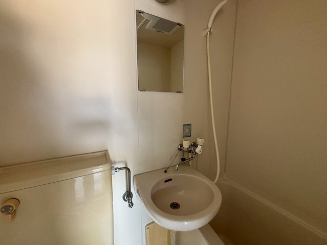 錦アトリオの洗面所