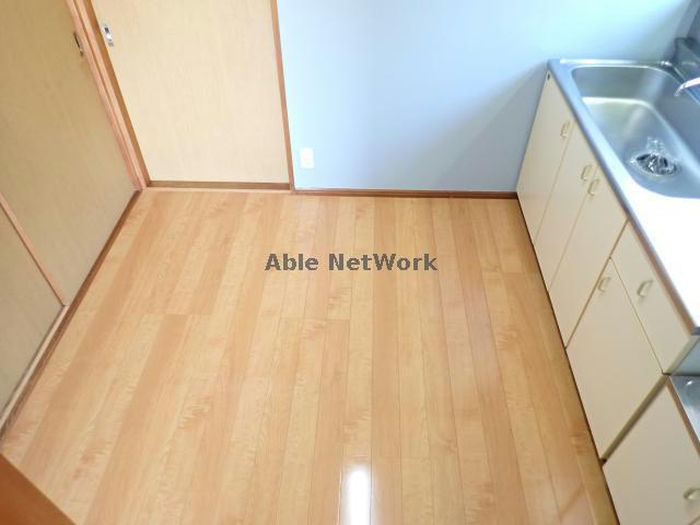 青葉住宅のキッチン|キッチン4.5帖