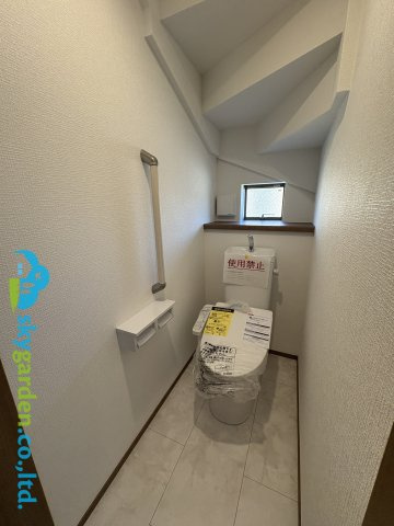 茅ヶ崎市松林3丁目883　新築戸建　1棟のトイレ|シンプルで使いやすいトイレです