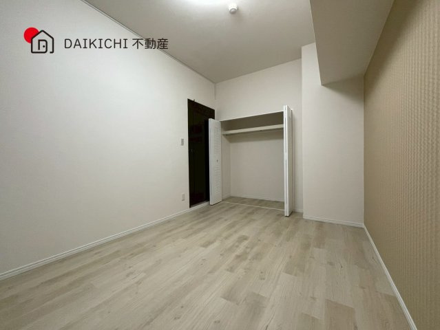 【洋室】 | ライオンズガーデン花崎C棟