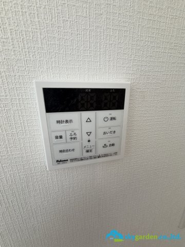 伊勢原市石田1期　新築戸建　全4棟2号棟の発電・温水設備
