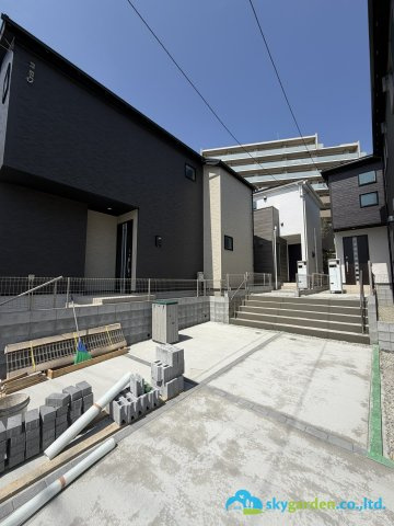 伊勢原市石田1期　新築戸建　全4棟2号棟の外観