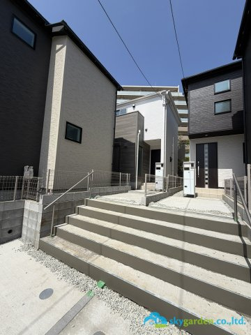 伊勢原市石田1期　新築戸建　全4棟2号棟の外観