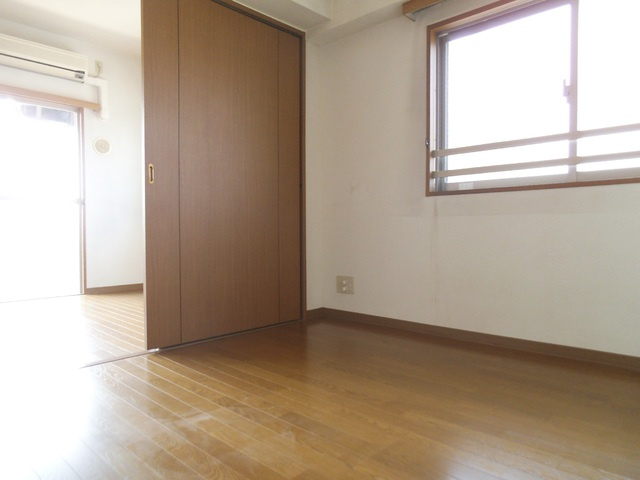 ＣＨＡＮＣＥ－ＢＥＲＧの洋室|用途色々なお部屋！