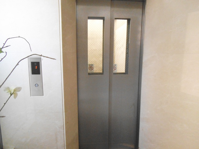 ＣＨＡＮＣＥ－ＢＥＲＧのその他共用部分|エレベーター完備です☆