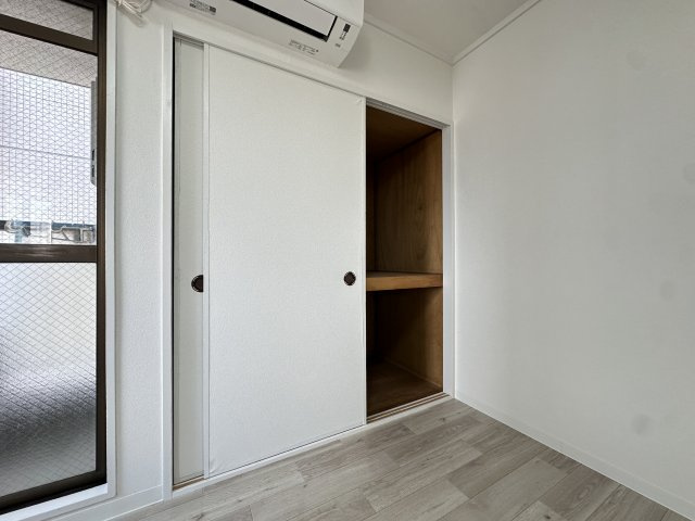 グランドハイツ万代東の収納