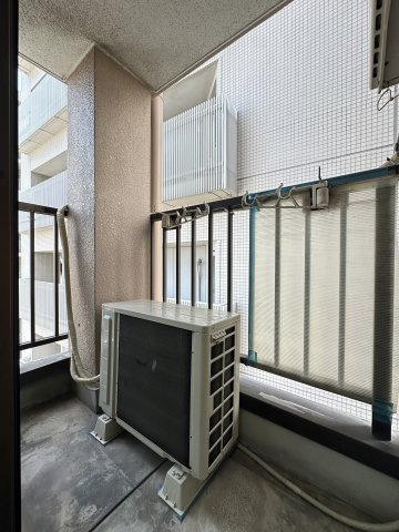 グランドハイツ万代東のバルコニー