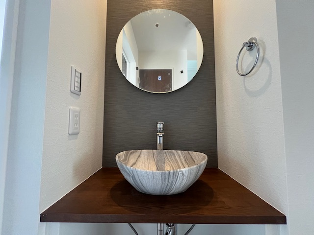 【洗面所】 | 湘南台4丁目　4期 | ゆったりとスペースのある洗面所