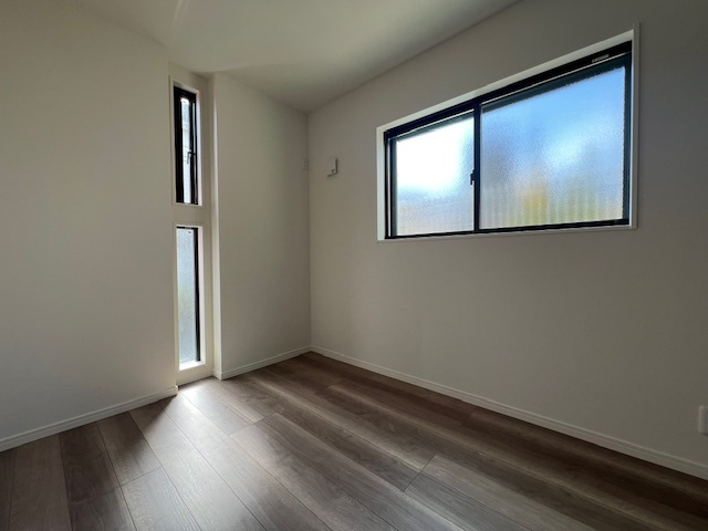 【洋室】 | 湘南台4丁目　4期 | 落ち着いた色調の洋室です