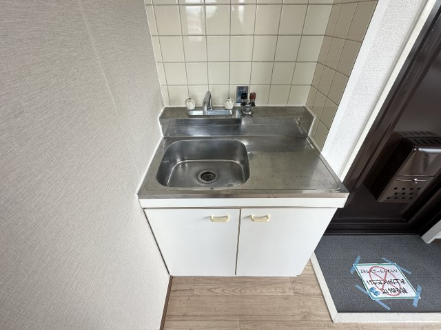 グランドハイツ万代東のキッチン