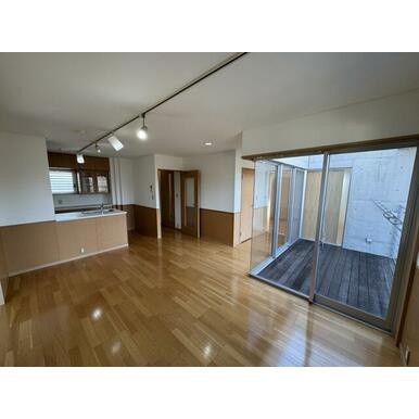 ＺＥＲＯＨＡＵＳの居間・リビング