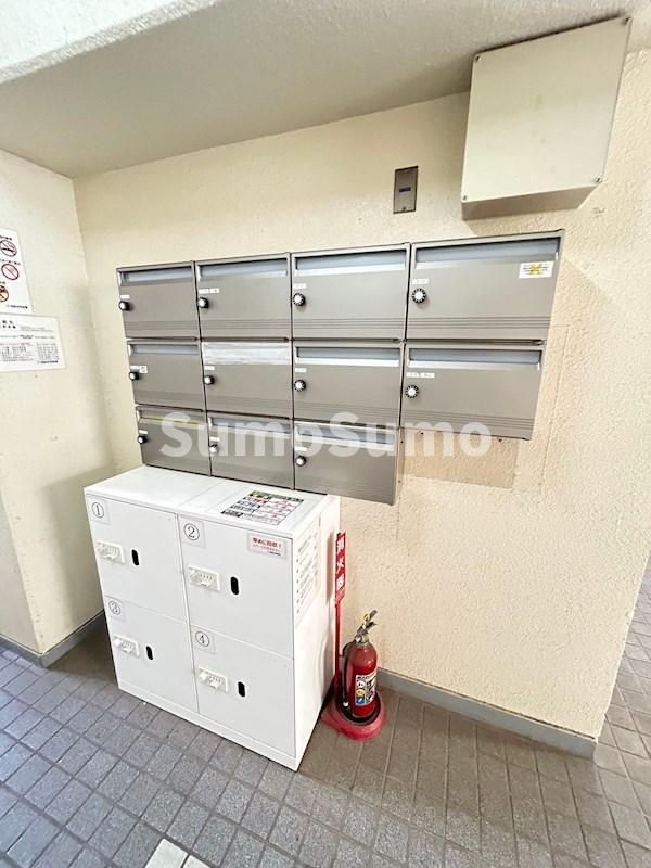 リフィオ三軒茶屋のロビー