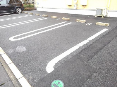 【駐車場】 | リュクセル弐番館