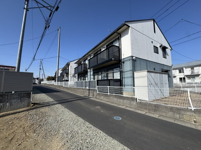 想定年間賃料820.8万　想定利回り10.0％　軽量鉄骨造のその他
