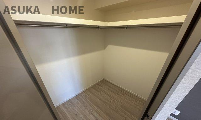 コスモ新横浜の収納|全居室収納たっぷり、お部屋がすっきり片付きそうです。