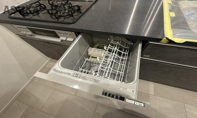 コスモ新横浜のキッチン|食洗機付きだから後片付けもラクラク♪