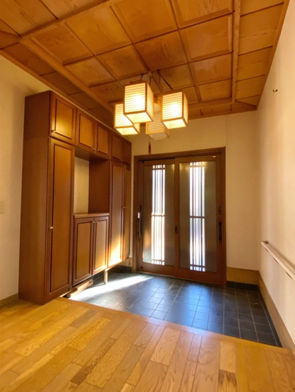 【玄関】 | 太田市藪塚町中古住宅