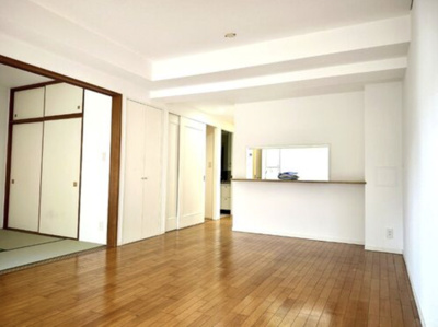 【居間・リビング】 | パークコリーナ上大岡アジュールコート