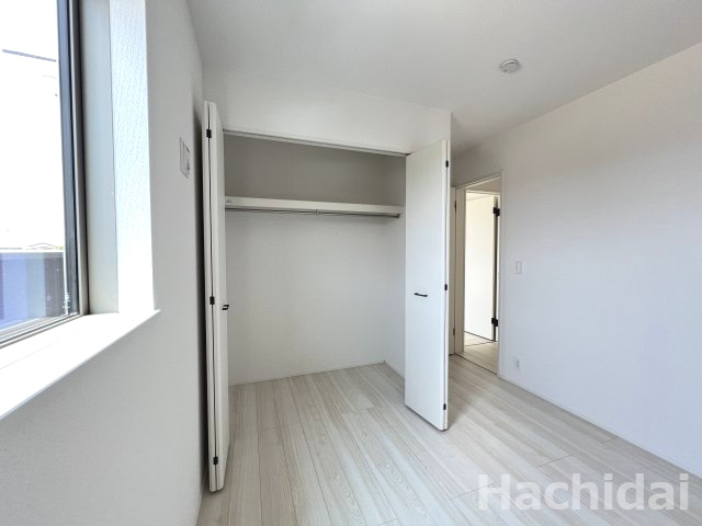 碧南市坂口町2丁目1期　新築戸建＜1号棟＞の収納|5.0帖洋室クローゼット