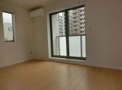 【居間・リビング】 | AKS三宿フラッツ