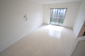 【居間・リビング】 | マハロ熊見Ａ棟