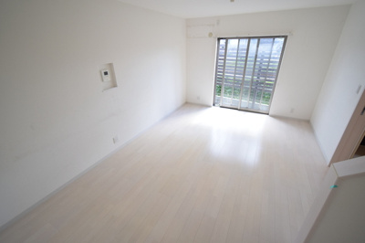 【居間・リビング】 | マハロ熊見Ａ棟