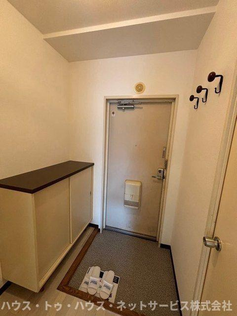 ガーデンフォレスト柏の葉キャンパスの玄関