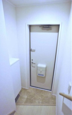 【玄関】 | SOLEIL方南