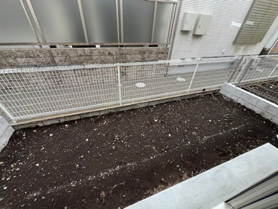 【庭】 | 湘南台1丁目　新築戸建て　2区画 | お庭も活用できます