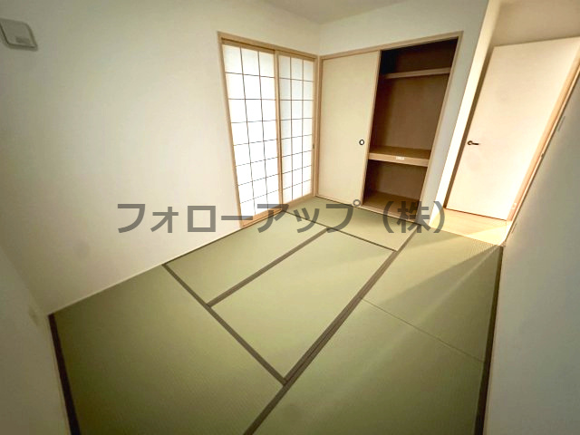 堺市北区長曽根町２号棟の和室|和室です