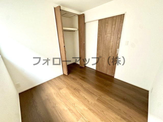 堺市北区長曽根町２号棟の洋室|広々とした洋室です