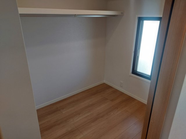 宝塚市逆瀬台5丁目一戸建の収納|2階納戸