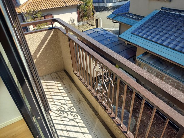 宝塚市逆瀬台5丁目一戸建のバルコニー