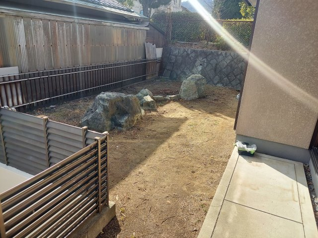 宝塚市逆瀬台5丁目一戸建の庭