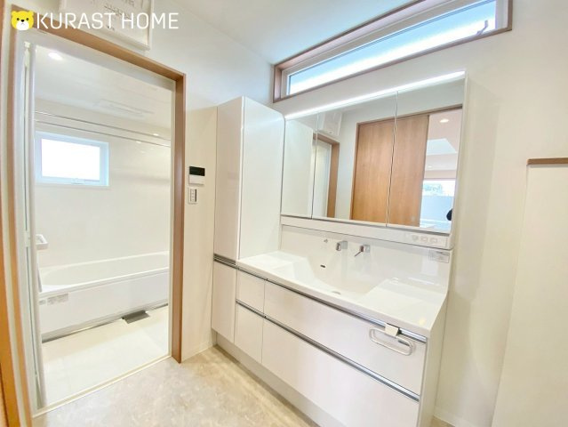 京都市西京区川島三重町　新築戸建の洗面所