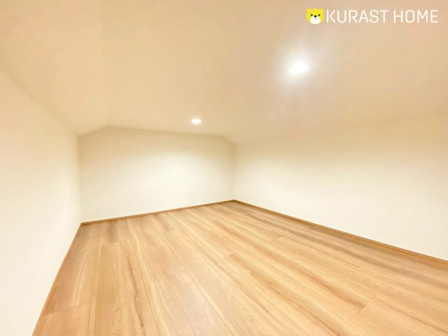 京都市西京区川島三重町　新築戸建の収納