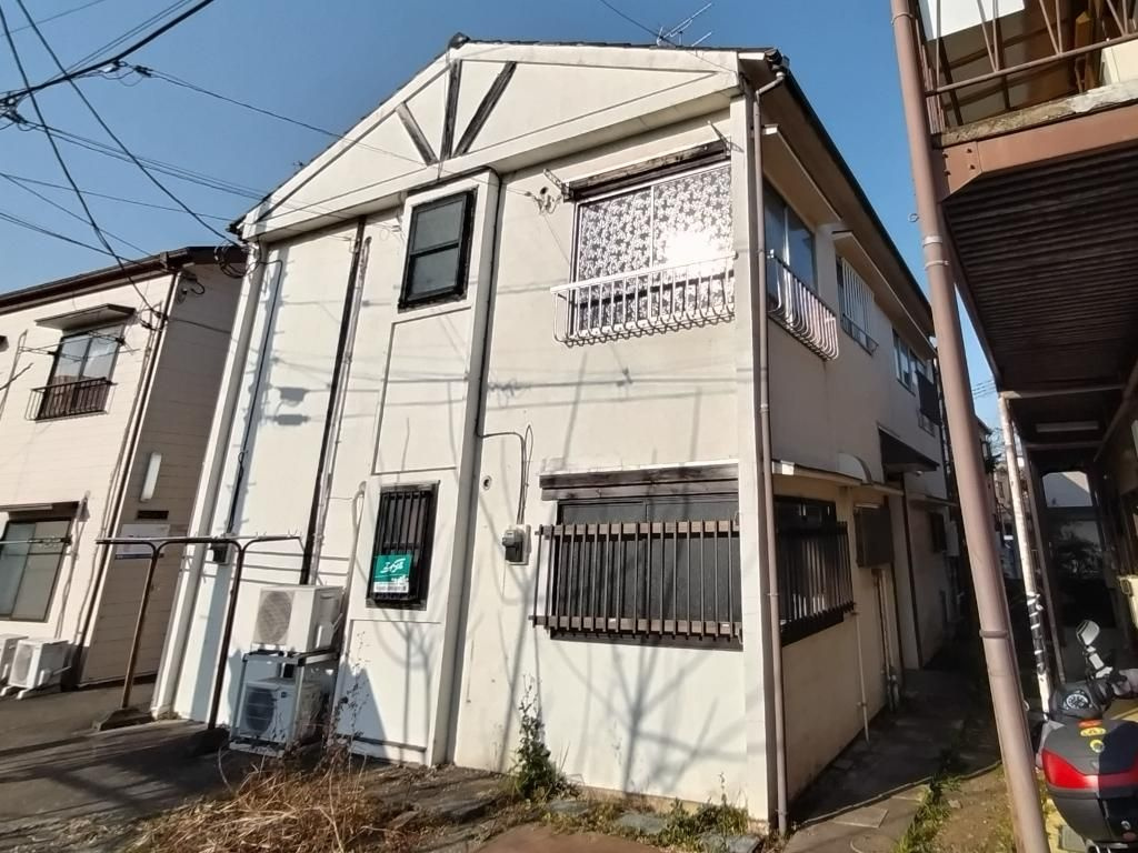上安松サイトーハウスの外観