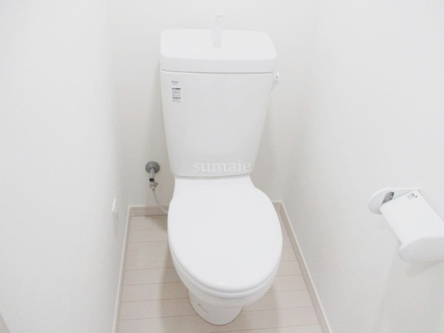 ノーザンロード志茂のトイレ|温水洗浄便座付きです☆