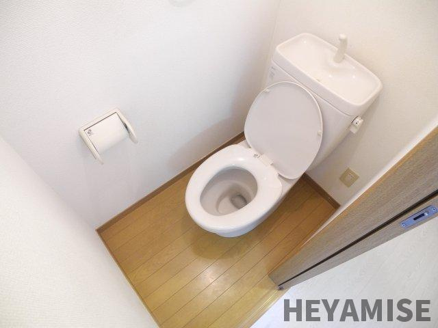 MODERN西山のトイレ|※反転間取りのお部屋の画像です※現況を優先します