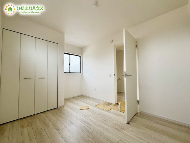野田市山崎24期　新築戸建　1号棟の洋室|木の温もりがやさしいフローリング(^-^)